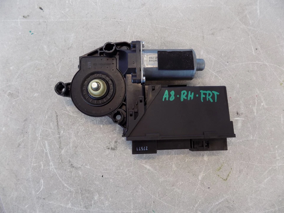 Оригинальный двигатель окна правой передней двери для Audi A8 Quattro 04–10 годов выпуска 4E1959802B - Изображение 2 из 4