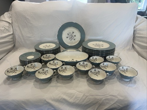 Kingsley by Lenox X-445 40 Piece Dinner Set - Picture 10 of 10