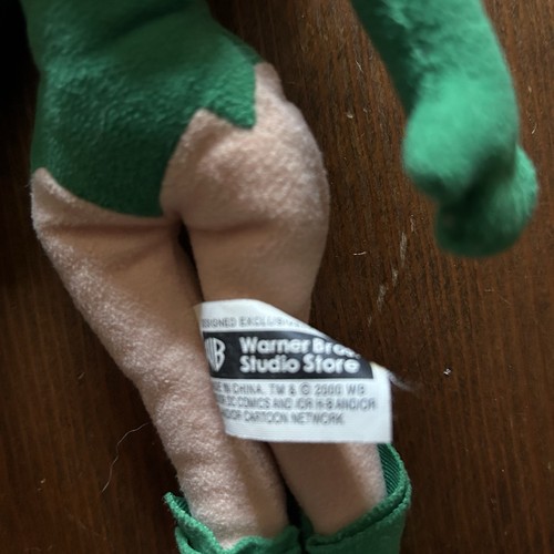 Poison Ivy Warner Bros. Studio Store 9” Bean Bag Plush - Picture 5 of 7