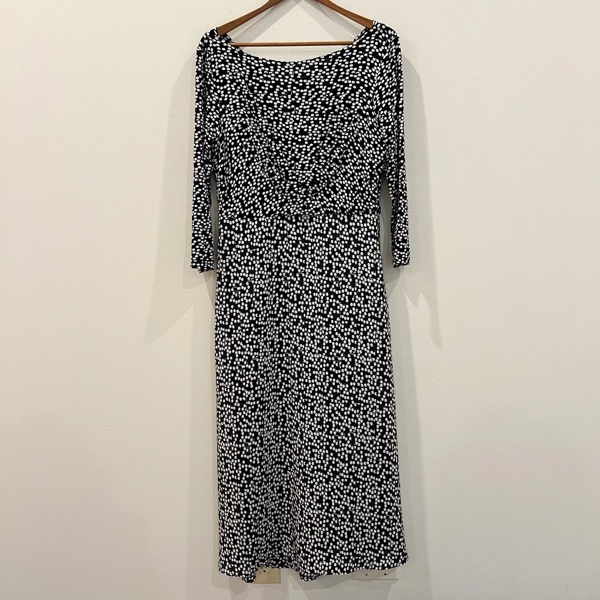 90s victoria secret dress Vintage 90s Victoria's Secret Gold Label Cream Silk Slip Dress main image 0