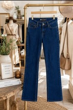Levi  s Women  s Dark Wash Blue Denim Straight Jeans Mid Rise 5-Pocket