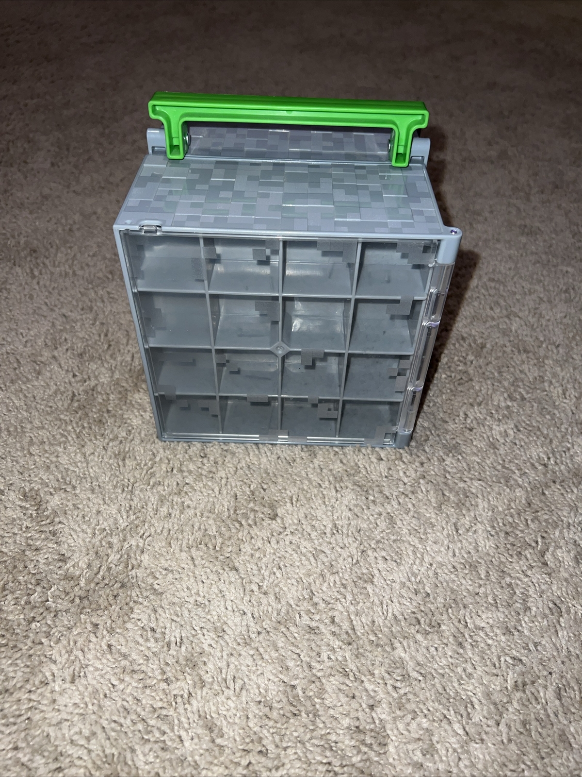 Picture 4 of 8