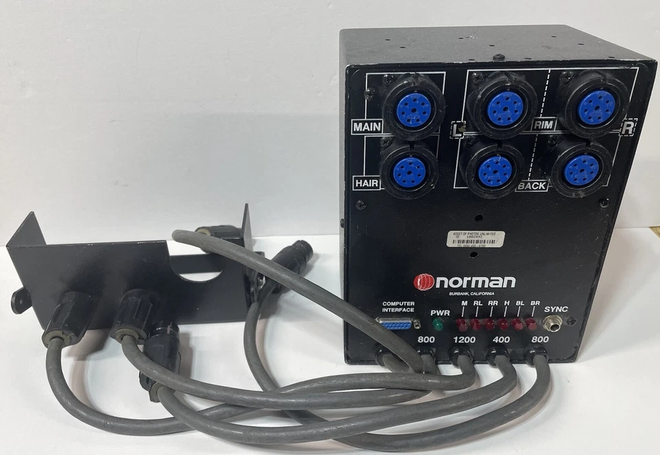 Equipo de iluminación fotográfica profesional Norman serie. 167878 Foto 2 de 4