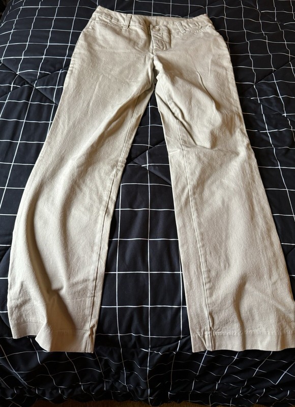 St Johns Bay Pants Women's Size 6 Chinos Khakis Straight Leg Cotton Blend