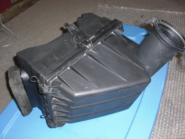 1998 1999 2000 2001 MERCEDES-BENZ W163  ML430  AIR FILTER BOX - Image 2 of 2