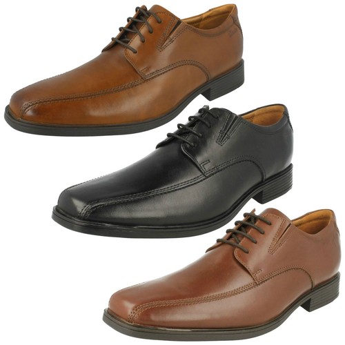 Uomo Nero/Marrone/Marrone Scuro Clarks Scarpe IN Pelle Con Lacci  Calzabilità G | eBay