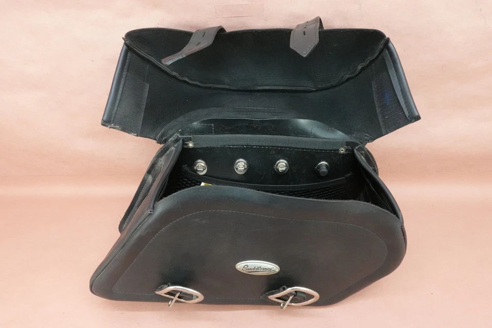 1994-1998 HONDA SHADOW Spirit 1100 VT1100 Right Saddle Bag Luggage - Image 2 of 4