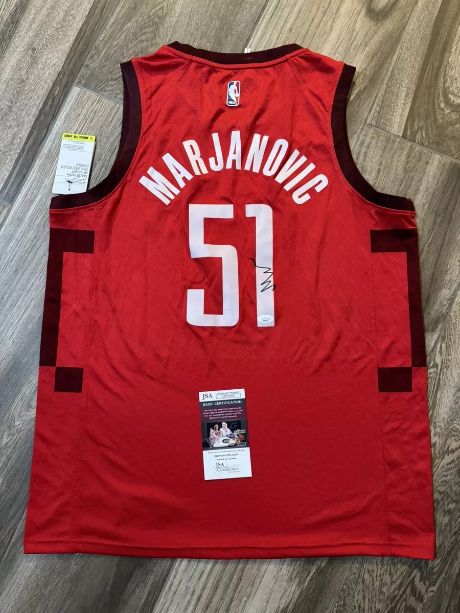 Boban Marjanovic Re-Signs With Rockets