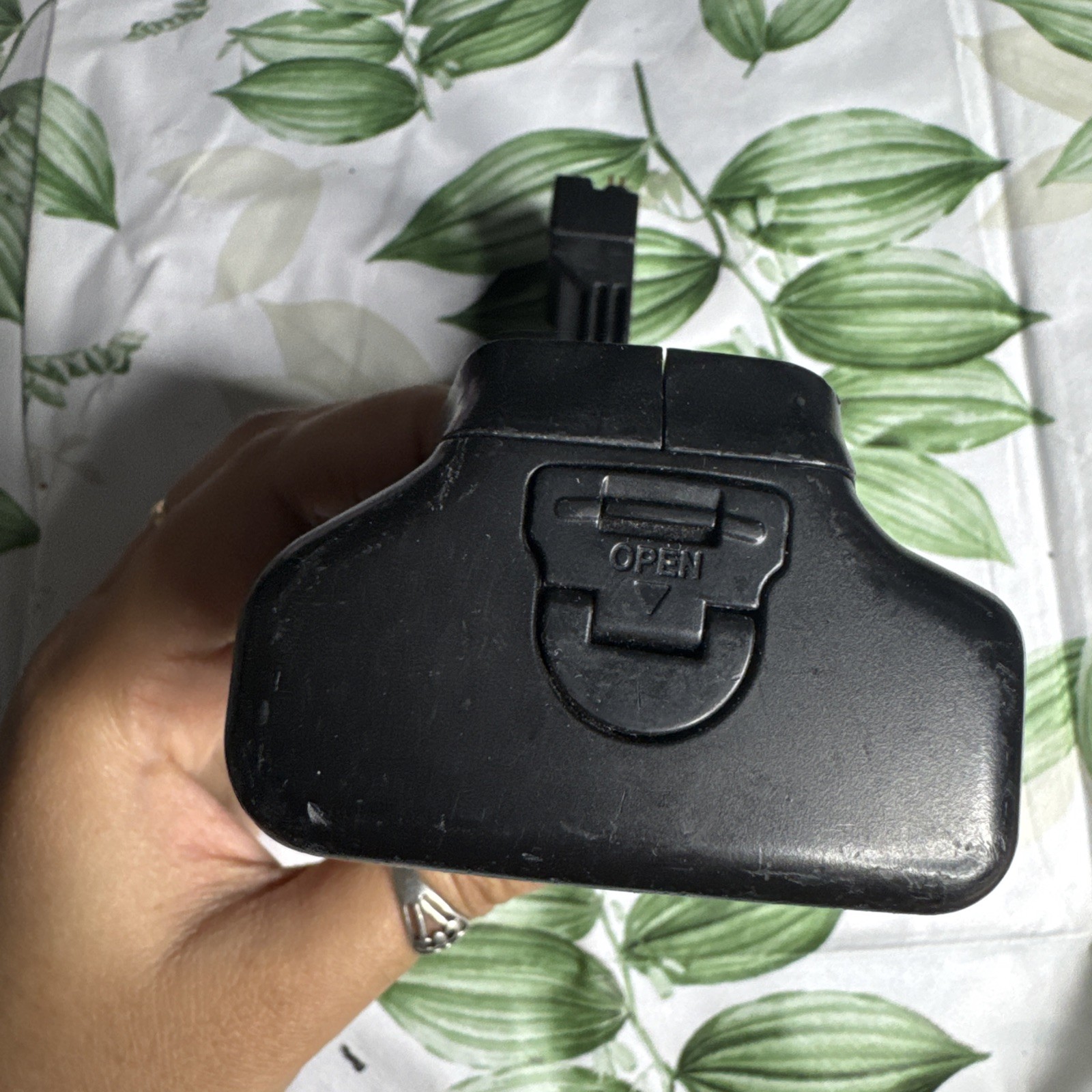 Neewer NW-550DL Battery Grip - TESTED Fully Working image 5