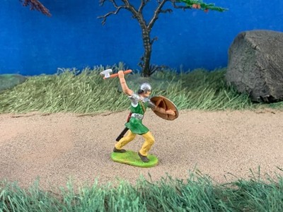 Elastolin 40mm Norman Figure 1:45 Medieval Knight Hard Plastic Hausser  No. 8831