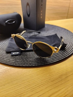 Oakley Deadbolt Metal Titanium Frame Black Prizm Polarized Lens Brand NEW