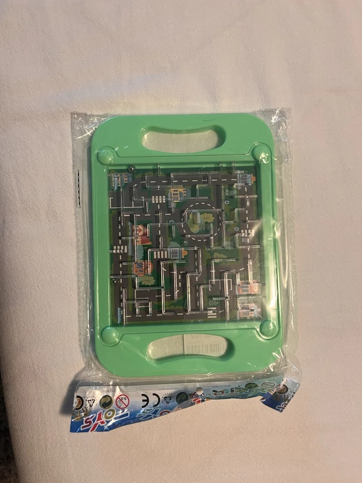 Rompecabezas gravedad equilibrio bola laberinto 3D - rosa o verde Foto 3 de 4