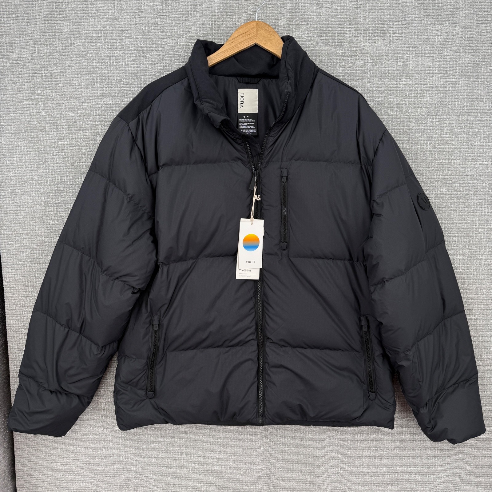 Vuori Aviara Insulated Down Jacket Men’s Size XLarge Black Heavyweight 700 Fill