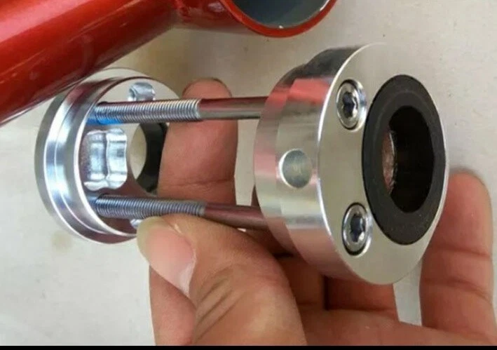 1PC Aluminum Eccentric Shaft Bottom Bracket Adjustable 68mm-73mm 700bike - Image 2 of 2