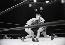 Marcel Cerdan And Tony Zale Trade Blows 1948 OLD BOXING PHOTO