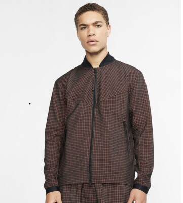 Nike Men's Sportswear Tech Pack Grid 