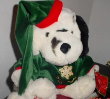 2000 WalMART CHRISTMAS Snowflake TEDDY Moose/dog White Boy 15" Green outfit NWT
