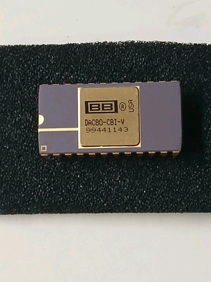 DAC80-CB1-V Burr Brown 24 Pin Dip Gold Leads