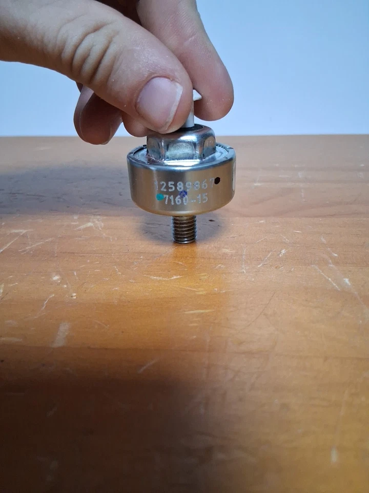 Sensor de golpe original de fábrica Chevy GM 12589867 ACDelco 213 3521 OEM ACDelco 213 3521 Foto 2 de 4