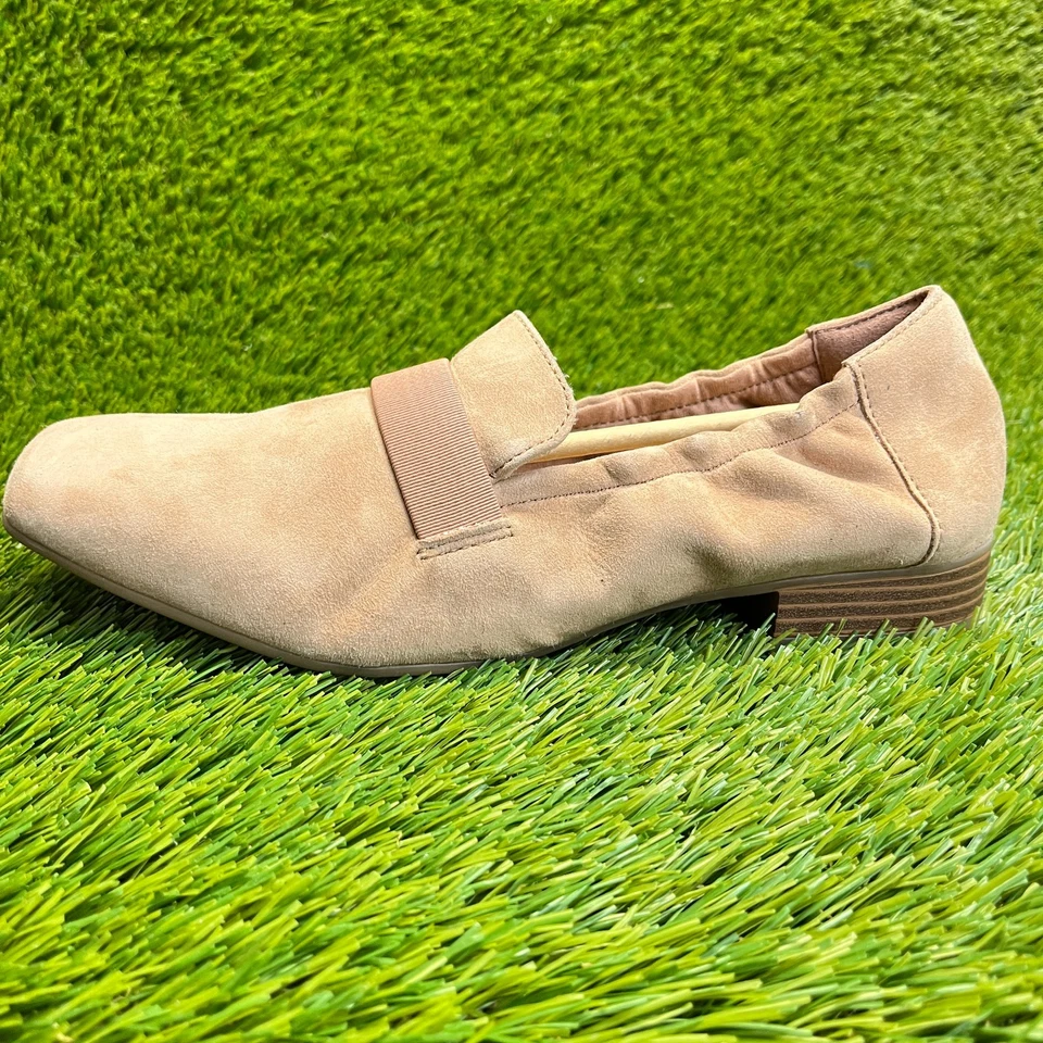 Mocassim sem salto Clarks Tilmont Eve feminino tamanho 9 marrom casual camurça - Imagem 3 de 4