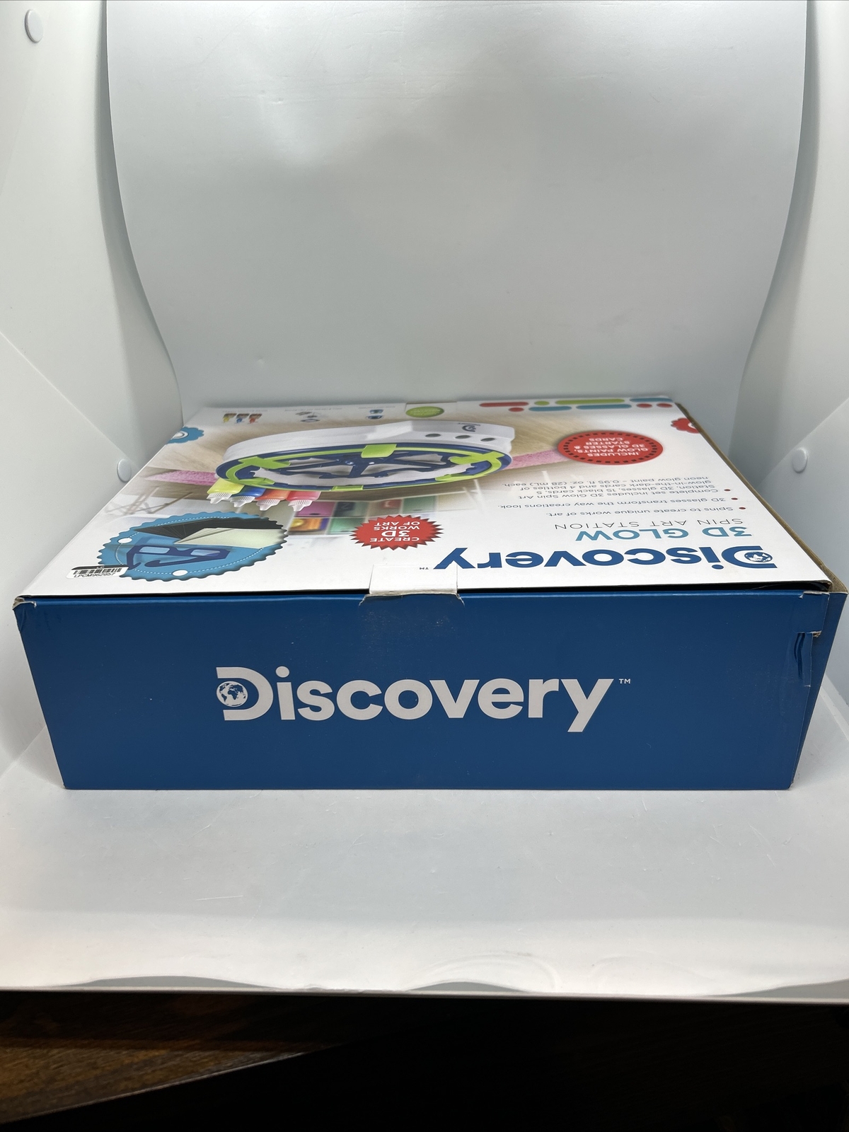 Discovery 3D Glow Spin Art Station Neon Glow Paints Crate 3D Works of