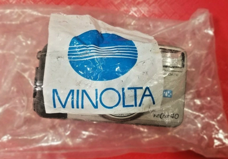 Minolta Vectis 40 IX-DATE APS Film Camera MACRO Aspherical 30-120mm AF Zoom Lens - Image 4 of 4