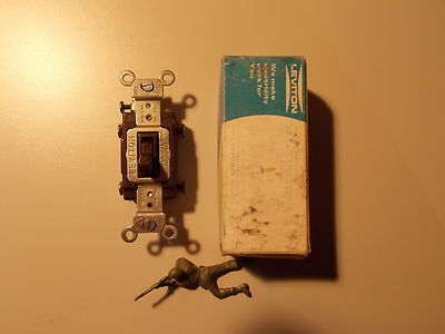 NEW Leviton On/Off Toggle Light Switch Brown 15A-120V-277VAC  *FREE SHIPPING*
