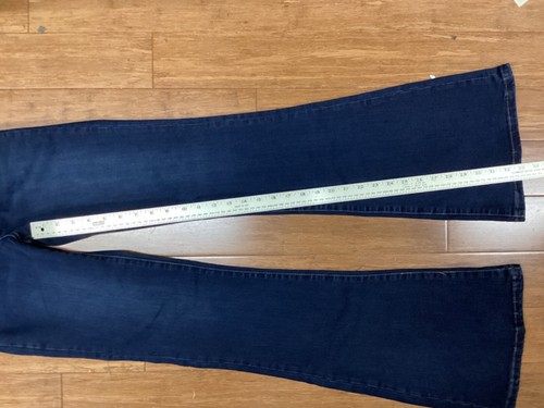 Tractr Hi Rise Jeans Womens Size 26 Flare Bottom NWT - Picture 8 of 11