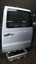 P77-73 * Mercedes-Benz W414 Vaneo Schiebet&uuml;r Links - 744 Brillantsilber Met