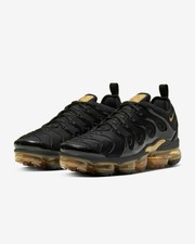 vapormax plus women's black and gold