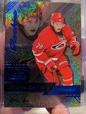 2016-17 Fleer Showcase Flair Row 0 Rookies Blue Ice /199 Sebastian Aho Rookie RC