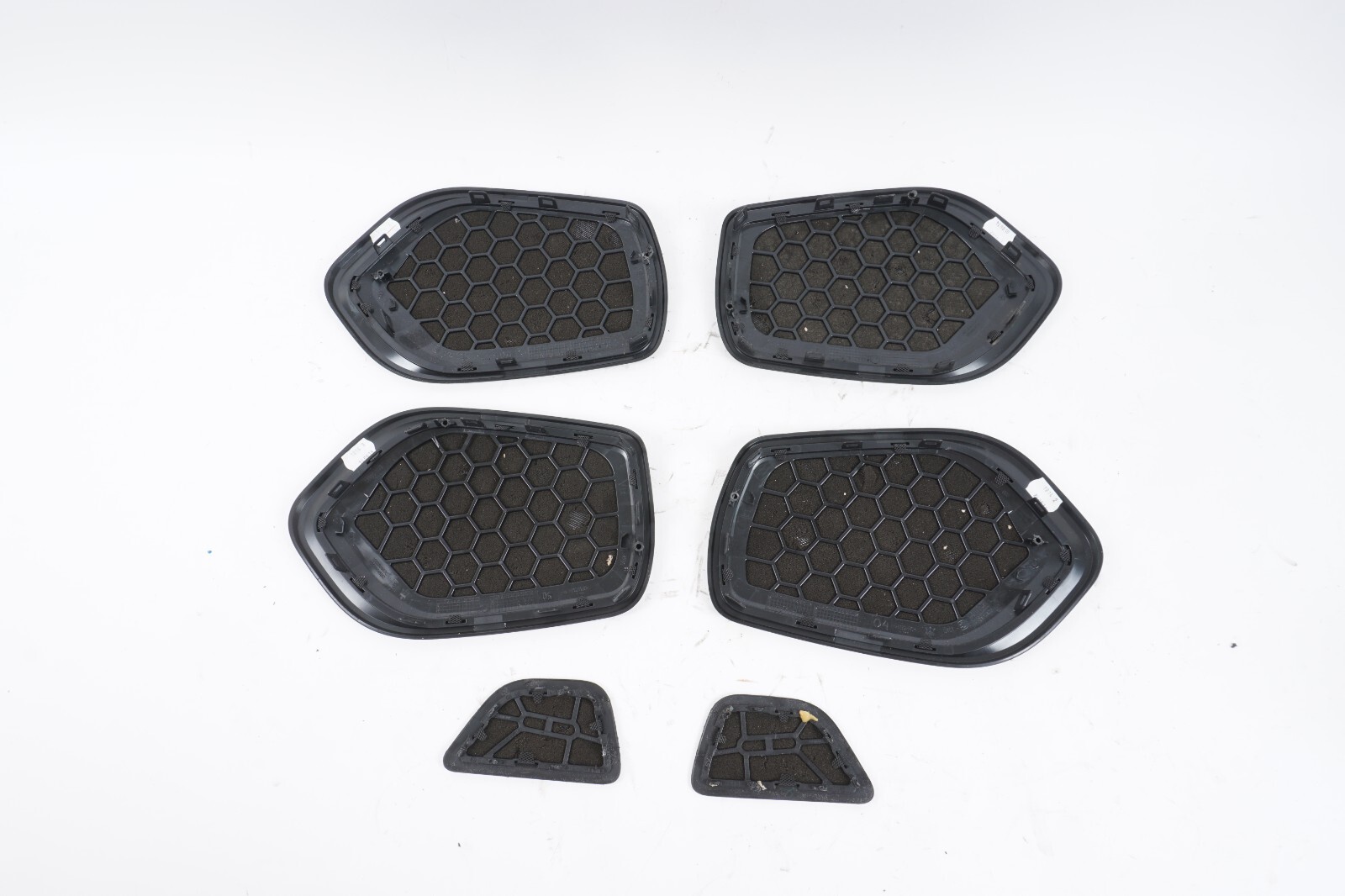 2014-2019 MASERATI GHIBLI DOOR PANEL SPEAKER COVER GRILL SET OF 6 OEM
