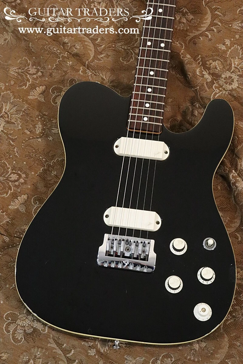 Fender USA Telecaster Elite テレキャスター Fender American Elite Telecaster - Aged Cherry Burst With