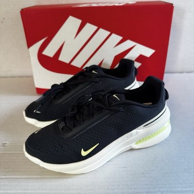Nike Air Zoom Upturn SC Gr. 38 Sportschuhe Damen Hallenschuhe Schwarz