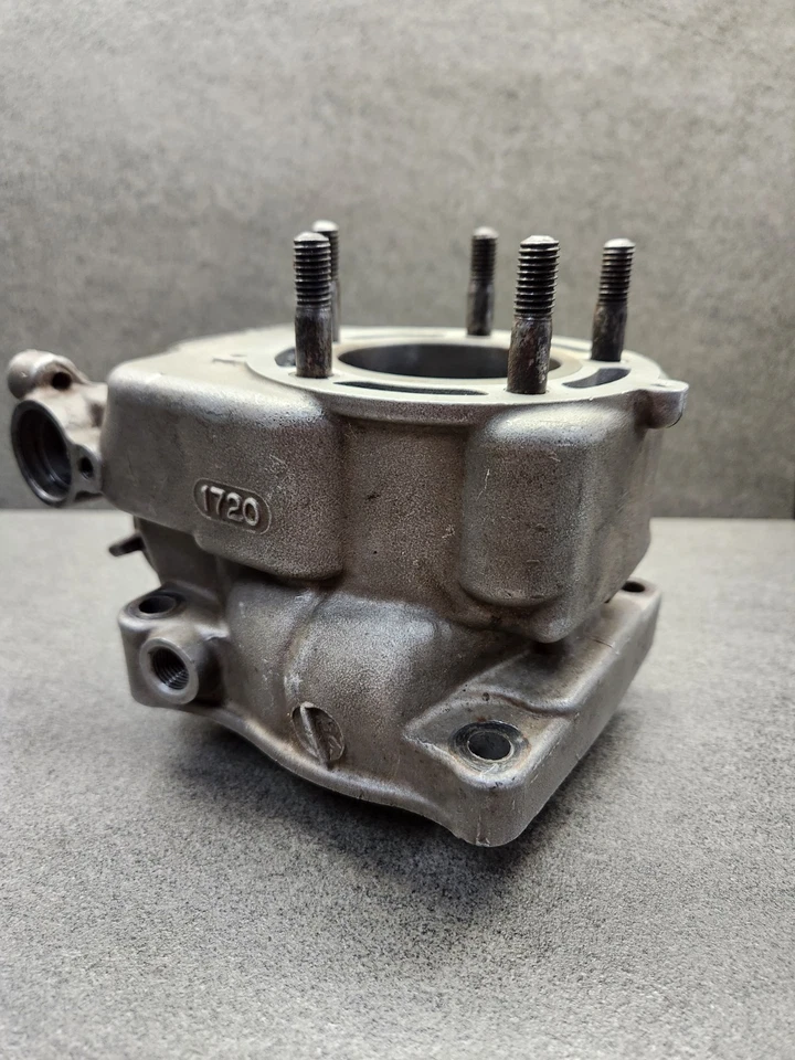 1994 KX 125 OEM  CYLINDER  KAWASAKI KX125 Foto 3 de 4