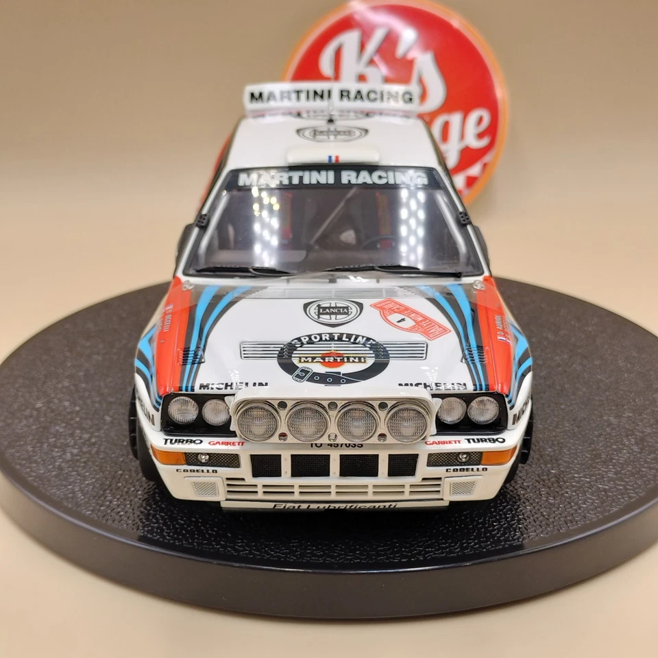 Kyosho 1/18 Lancia Delta HF Integrale 1992 Monte Carlo #4 MARTINI White 08342A - Image 3 of 4