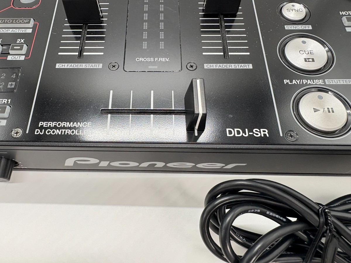 【送料込み】Pioneer DDJ-SR(ジャンク扱い) PIONEER DDJ-SR DJ Controller Set For Serato DJ Compact Black