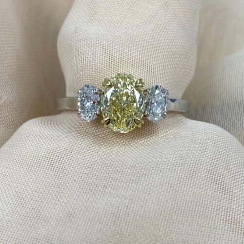 Bague de fiançailles 3 pierres 1,22 ct IGI jaune ovale diamant cultivé en laboratoire 14 carats 1,74 ctw - Photo 19 sur 19