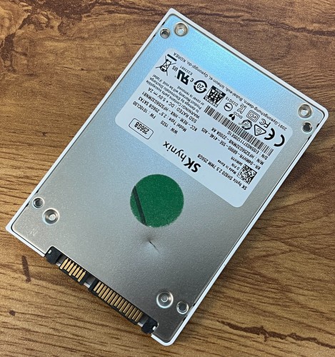SK hynix SH920 2.5" SATA3 256GB SSD 04MHYR HFS256G32MNB-2200A HFS256G32MNB1 - Picture 8 of 9