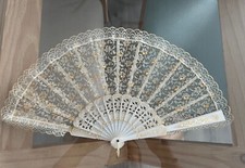 Antique Vintage Spanish Lace Fan with beautiful gold inlays XIX