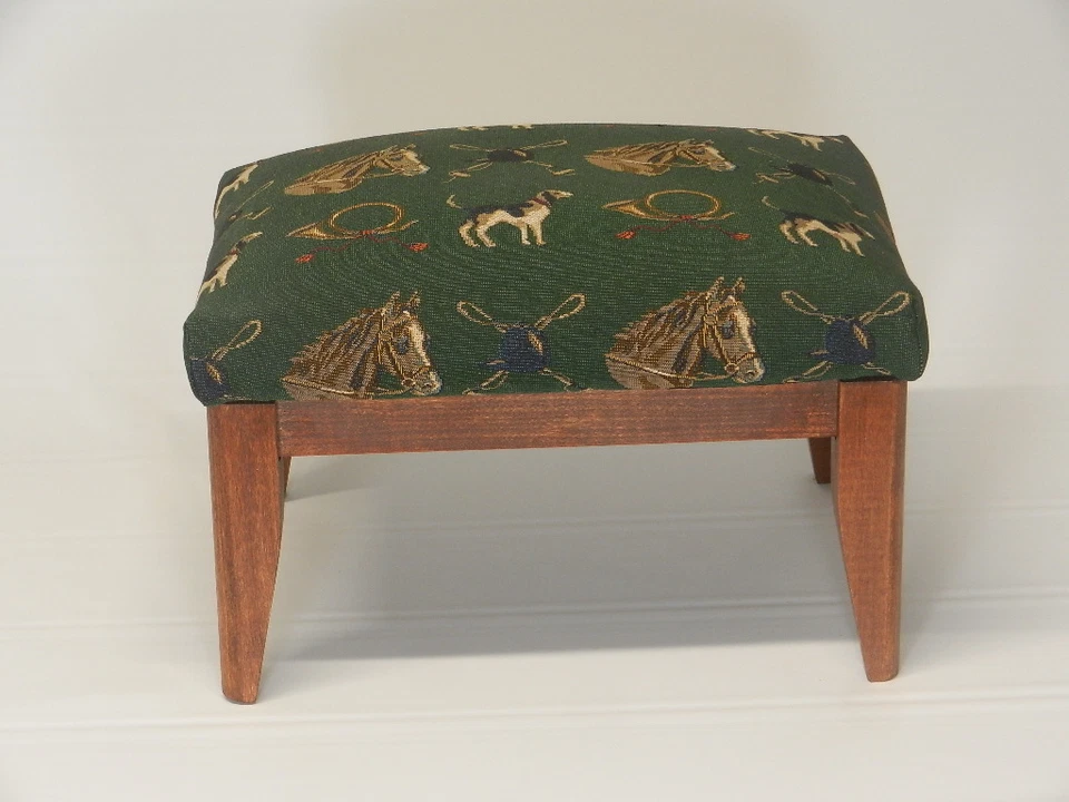 Hand Made Pictorial Tapestry Footstool with Solid Wood Frame - Image 3 of 4