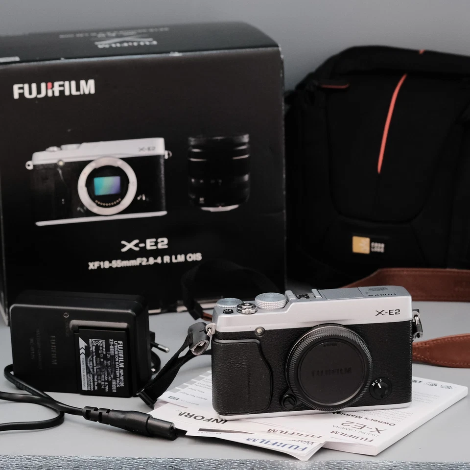 mint FUJIFILM X-E2 Spiegellose Digitalkamera 16,3 Mp - Body only - Bild 3 von 4