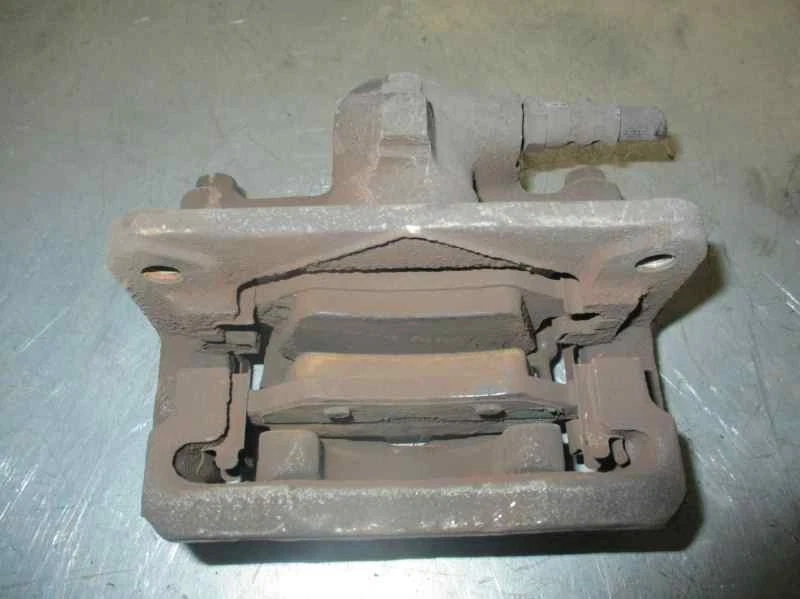 4144200083 PINZA FRENO TRASERA IZQUIERDA / 1197657 PARA MERCEDES-BENZ VANEO W41 - Imagen 4 de 4