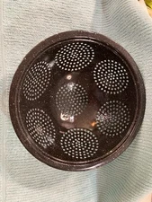 Vintage Kitchen Tool:  Speckled Black Enamelware Footed Colander / Strainer
