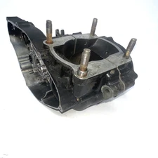 Crankcases Motor Engine Case 1980-1981 Yamaha YZ250 1981-1982 IT250 3R4 VTG OEM