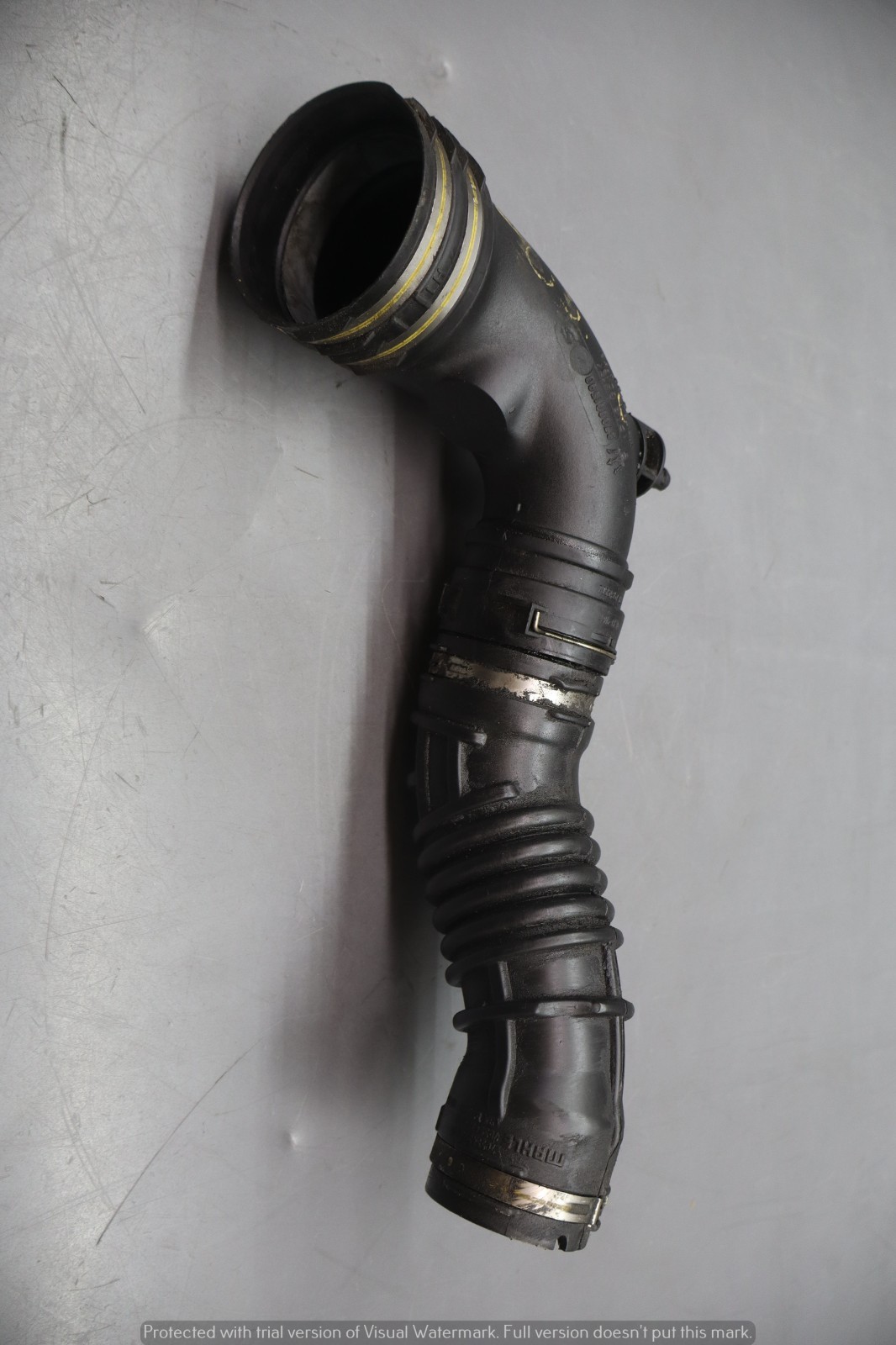 Maserati Ghibli 2014-2020 Front Right Air intake pipe