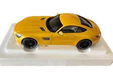 AUTOart 1/18 Mercedes-Benz AMG GTS Yellow