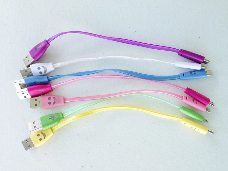 CORTO 8" FLASH LED LUZ Cable Sincronización de Datos Cargador PARA HTC LG SONY SAMSUNG S4 6 Foto 2 de 4