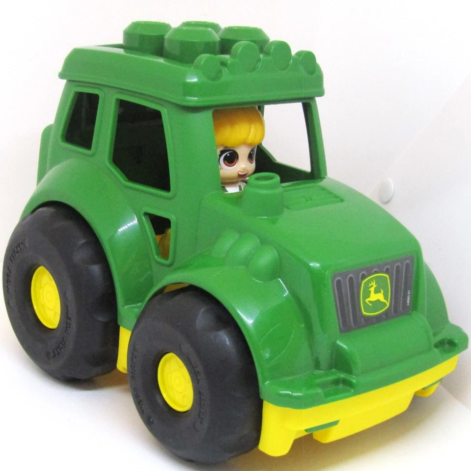 Mega Brands, tractor John Deere Mega Block con figura. Foto 2 de 4