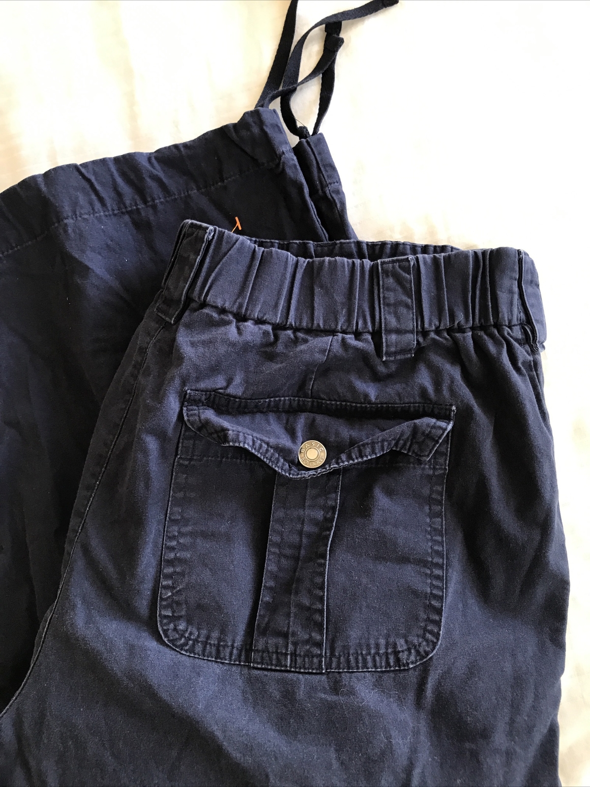 BASIC EDITIONS ladies navy blue capri cargo pants zipper POCKETS Sz